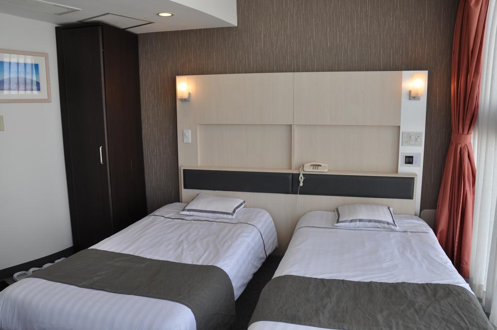 Hotel West Numazu Rom bilde